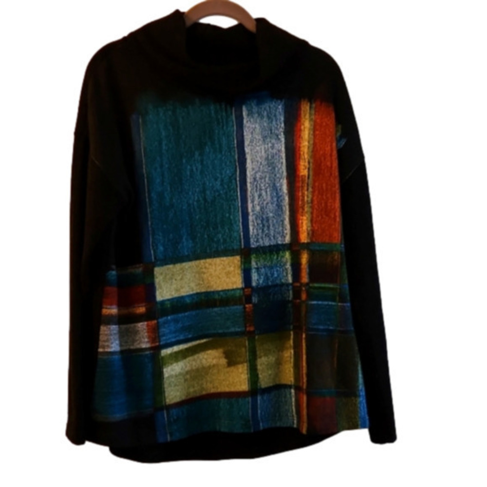 23. Carre Noir Tunic Black with multi- colored pattern on front, cowl ne…
